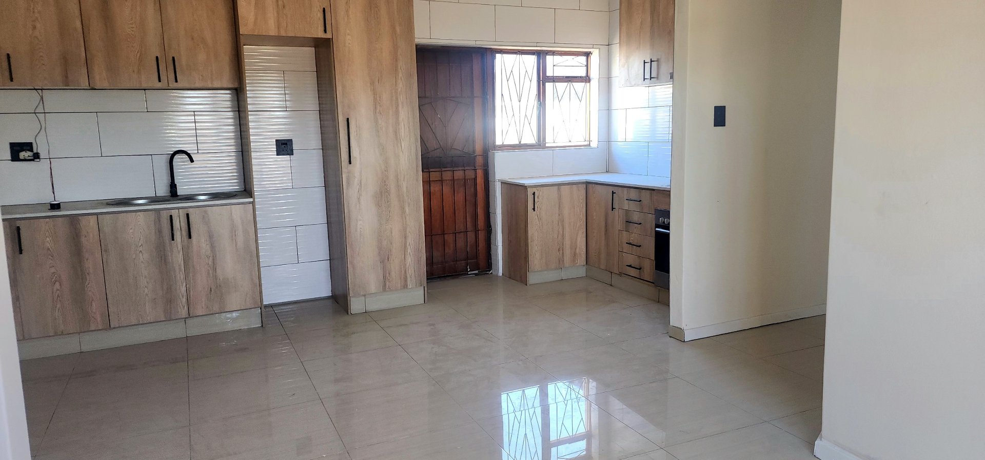 3 Bedroom Property for Sale in Athlone Western Cape